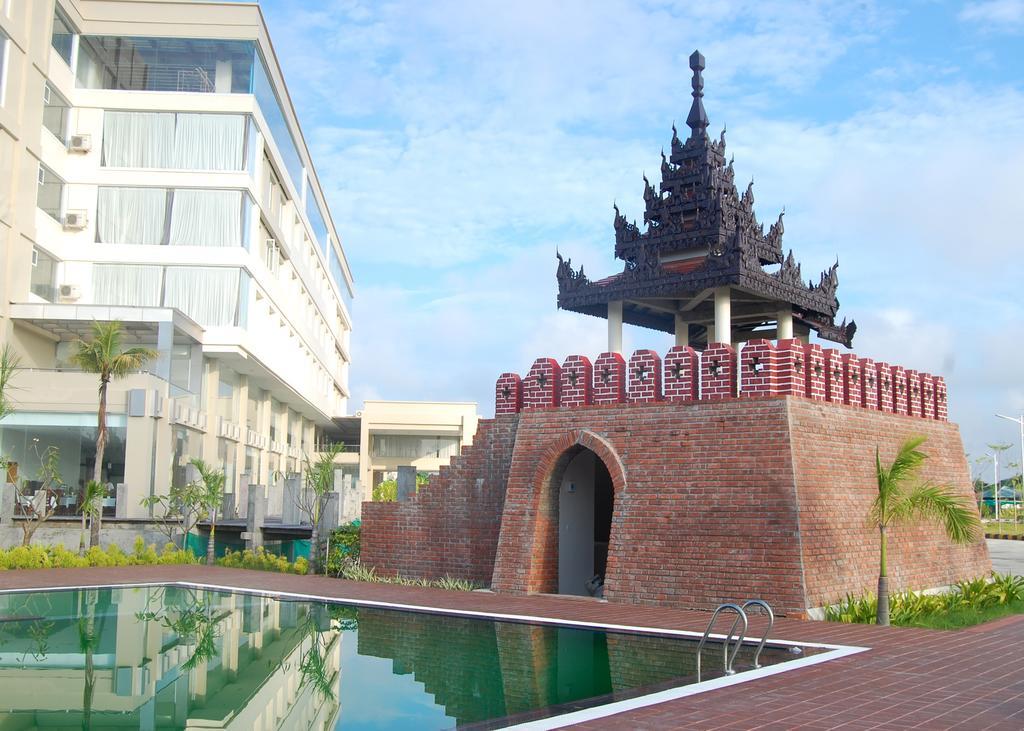 Man Myanmar Hotel Naypyidaw Esterno foto
