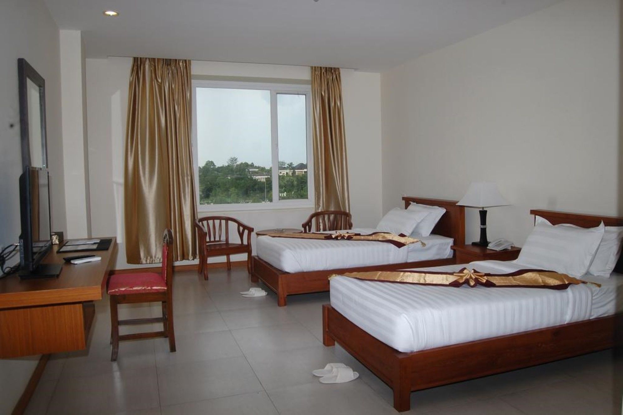 Man Myanmar Hotel Naypyidaw Esterno foto