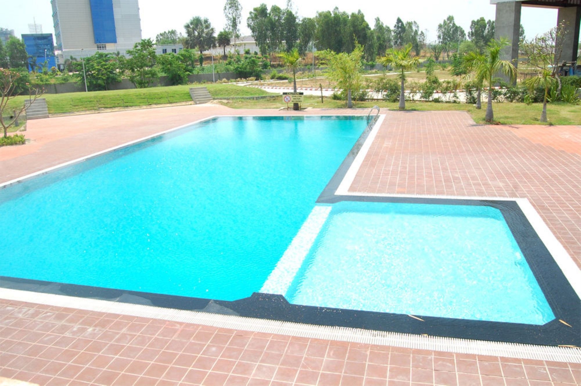 Man Myanmar Hotel Naypyidaw Esterno foto